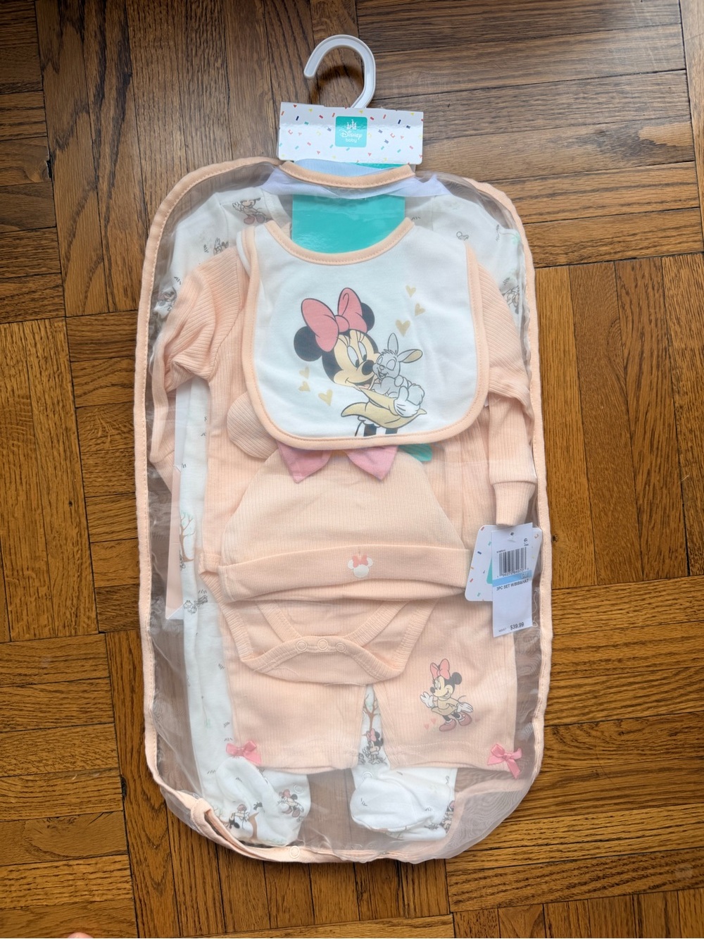 Disney gift set and matching set NEW